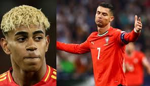 Młody kibic wtargnął na murawę, by mieć zdjęcie z Cristiano Ronaldo z meczu  Polska