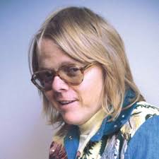 Jake Welsh (@veganfishcake)