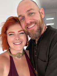 We are first home buyers and have found a property that is within our  budget however it is currently rented with a lease until October, can we  still make an offer on