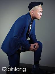 We all luv you so much! Eksklusif Fakhrul Razi Ungkap Soal Gagal Nikah Dengan Rina Nose News Entertainment Fimela Com