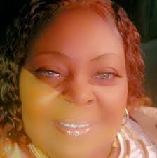 Dessie Wright's Instagram, Twitter & Facebook