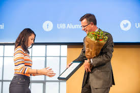 Se og hør norge 4.612 views4 year ago. Selda Ekiz Ny Aeresalumn Ved Uib Uib Alumni Uib