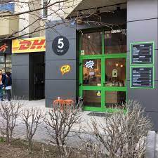 Be ready to pay ron 21 for a meal. 5 To Go Cafenele In Sapte Seri