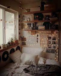 26 College Dorm Room Ideas To Channel Your Inner Minimalist Collegedormroom Dormroomdecor Dormroomide Room Inspiration Bedroom Aesthetic Bedroom Room Decor