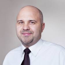 Последние твиты от iulian bulai (@iulibulai). Iulian Bulai Uniunea SalvaÈ›i Romania