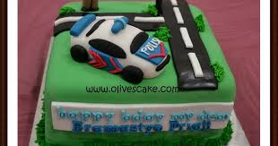 Kue tart memang sangat lezat dengan aneka cita rasa yang mampu menggoyang lidah. Lihat Gambar Mobil Polisi Olive S Cake Police Birthday Cake Download Mobil Polisi Racing Gt Bump And Go Police Car Lampu Lagu Mobil Polisi Mobil Gambar