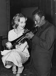 Jeanne Moreau And Miles Davis 1957 R Oldschoolcool Miles Davis Jeanne Moreau Jazz Musicians
