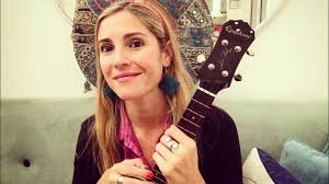 10 Canciones Infantiles Con Dos Acordes En El Ukelele Youtube La aplicacion de la vaca lola incluye mucha diversion para que te diviertas en familia. 10 canciones infantiles con dos acordes en el ukelele