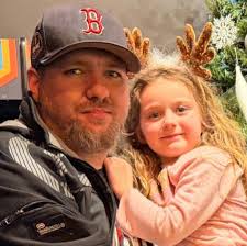 Note books that i never used one was gifted to me the other one I bought  for work and never used it asking for $5 each still in good condition if  interested