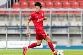 Es ging auch gleich heiß her. Bayern Ii Wants Woo Yeong Jeong Back But Sv Sandhausen Also Wants Him Bavarian Football Works
