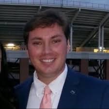 we're finally getting the traffic lights at the intersection to the LC park!