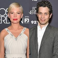 Most popular michelle williams photos, ranked by our visitors. Michelle Williams Is Pregnant And Engaged To Hamilton Director Thomas E Online