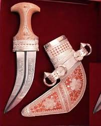 Instagram Photo By موسوعة الخناجر و الجنابي Mar 20 2016 At 7 24pm Utc Knife Design Pocket Knife Knife