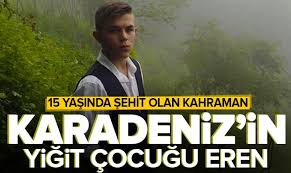 Şehit eren bülbül için ölümünün 3'üncü yıl dönümünde mezarı başında anma programı düzenlendi. Hg98ayvku6k5qm