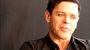 Richard Auslander's Instagram, Twitter & Facebook