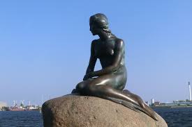 Statua della Sirenetta - Wikipedia