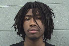 Chicago teen crashed into 2 vehicles after firing gun in Evanston: cops