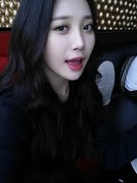 I usually don't watch wgm but i'm glad these posts lured me to check it out because they. Official Girl S Day S Visual Queen Yura Thread Newop Page 5 Individual Artists Onehallyu