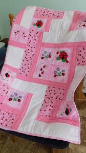 Découvrez un large choix d'étagère murale en promotion avec des nouveautés toute l'année et dans tous les magasins but. 45 Baby Quilts For Girls Ideas Handmade Baby Quilts Baby Quilts Quilts