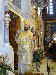 Παρατίθενται το απόσπασμα βίντεο από την αναμετάδοση της ερτ3 καθώς και το απομαγνητοφωνημένο κείμενο της ομιλίας του παναγιωτάτου οικουμενικού πατριάρχου κ.κ. O Esperinos Ths Agaphs Sth Nea Iwnia E Kafeneio Gr