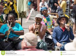 Les touristes, band, website, mundartband aus der schweiz, akustisch, authentisch, strassenmusik. La Nouvelle Orleans 13 Avril A La Nouvelle Orleans Un Jazz Band Joue Des Melodies De Jazz Dans La Rue Pour Des Donations Des Image Editorial Image Du Artiste Divertissement 95266355