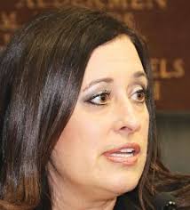 Former LSUE accountant hired to help parish finances