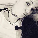 Claudia Meehan's Instagram, Twitter & Facebook