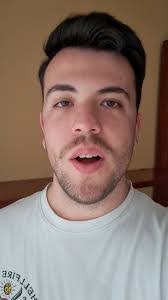 Daniela Fora's Instagram, Twitter & Facebook