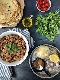 Keep repeating this step alternating. Chicken Shawarma With Garlic Sauce The Kitchen Fairy