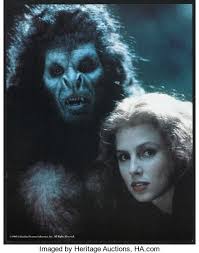 Histoire de dominatrices quatri me de couverture, chapitre premier, la mort de marjorie n avait surpris personne adrien. Movie Posters Horror Bram Stoker S Dracula Columbia 1992 Deluxe Lobby Card Set Of 8and F Bram Stoker S Dracula Bram Stoker S Dracula Classic Horror Movies