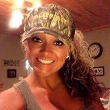 Kayla Amos's Instagram, Twitter & Facebook