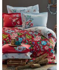 Kumaş özelliği %100 pamuklu kumaştır. Karaca Home Novela Kirmizi Saten Cift Kisilik Nevresim Takimi Karaca Home Nevresim Takimi Nevresim Duvet