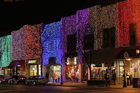 Rochester Mi This Is My Adopted Hometown I Love This City And This Picture Is Of Their Big Bright Light Shows Christmas Lights Pretty Places Pure Michigan