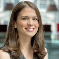 Amanda Albright's Instagram, Twitter & Facebook