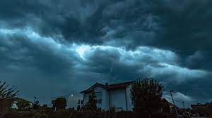 Spessart, rhön, frankenwald, fichtelgebirge, hassberge, steigerwald, fränkische alb, oberpfälzer wald, bayerischer wald, böhmerwald, hallertau, schwaben, allgäu, bayerische alpen oder. Unwetter Heute Starke Regenfalle Verwusten Bayern Und Baden Wurtemberg Stern De