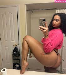 Anitaisabella  theanitaisabella Nude Leaks OnlyFans - TheFap