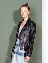 Jayne Classic Jacket Bygeorge Austin Tx Classic Jacket Capsule Outfits Fashion