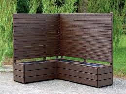 Pflanzkasten Holz Ecke Mit Sichtschutz Dunkelbraun Heimisches Holz Made In Germany Pflanzkasten Holz Pflanzkasten Kleiner Hinterhof Design