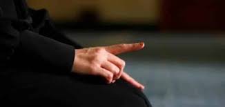 0.2 رؤية الفستان الأبيض لابن سيرين تفسير فستان الزفاف للعزباء: ØªÙØ³ÙŠØ± Ø±Ø¤ÙŠØ© Ø´Ø®Øµ Ø§Ø¹Ø±ÙÙ‡ ÙŠØµÙ„ÙŠ ÙÙŠ Ø§Ù„Ù…Ù†Ø§Ù… Ù…Ù‚Ø§Ù„