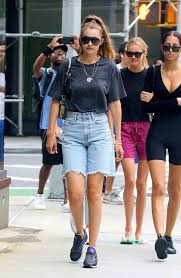 Some of the most common styles for shorts include: Stylecaster Street Style Gigi Hadid Fashion Style Bermuda Shorts Jean Shorts Shorts Outfits Women Summer Shorts Outfits Denim Bermuda Shorts Outfit
