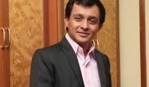 Cinderella needs to be back by midnight or else his hacket shirt turns into a bargain bin tee and his lotus turns into a saga), he offers to take lisa home to which she obliges this was an honest movie review of pencuri hati mr. Pencuri Hati Mr Cinderella Filem Paling Teruk 2017 Mynewshub