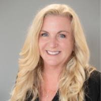 Eileen Rau's Instagram, Twitter & Facebook