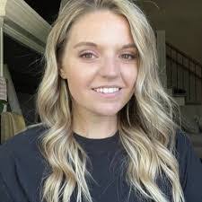 Ashley Eichman's Instagram, Twitter & Facebook