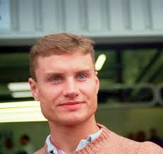 David coulthard had a relationship with victoria hervey david coulthard is the former fiance of simone abdelnour david coulthard is the former fiance of heidi wichlinski david coulthard had a relationship with andrea murray. David Coulthard Geburtstag Alter Und Sternzeichen