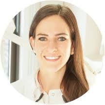 Kristin Harrison's Instagram, Twitter & Facebook