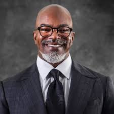 Dr. Claybon Lea, Jr.