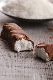 Coconut Chocolate Bars One Of The Easiest Low Carb Snacks The Nourished Caveman Recipe Easy Low Carb Snacks Diet Desserts Recipes Ketogenic Desserts
