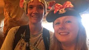 Lauryn Andre and Connor Hodge's Wedding Website