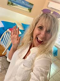 My first time to Aruba was wonderful! I did a lot of different excursions,  ate a lot of yummy food, and met lots of amazing people. It was the perfect  blend of