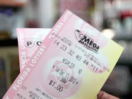 What time is the oregon mega millions drawing? 450 Million Mega Millions Lottery Winner Is A 20 Year Old Florida Man Business Insider